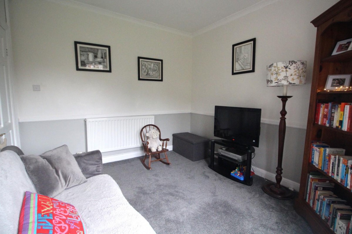 Calder Avenue, Manchester