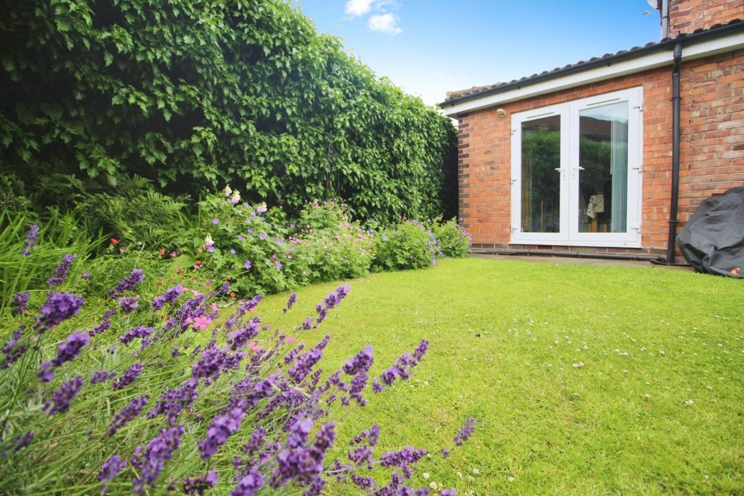 Calder Avenue, Manchester