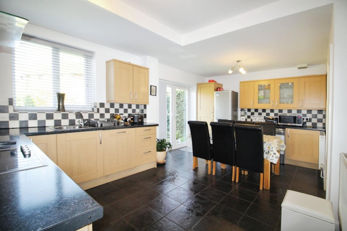 Calder Avenue, Manchester