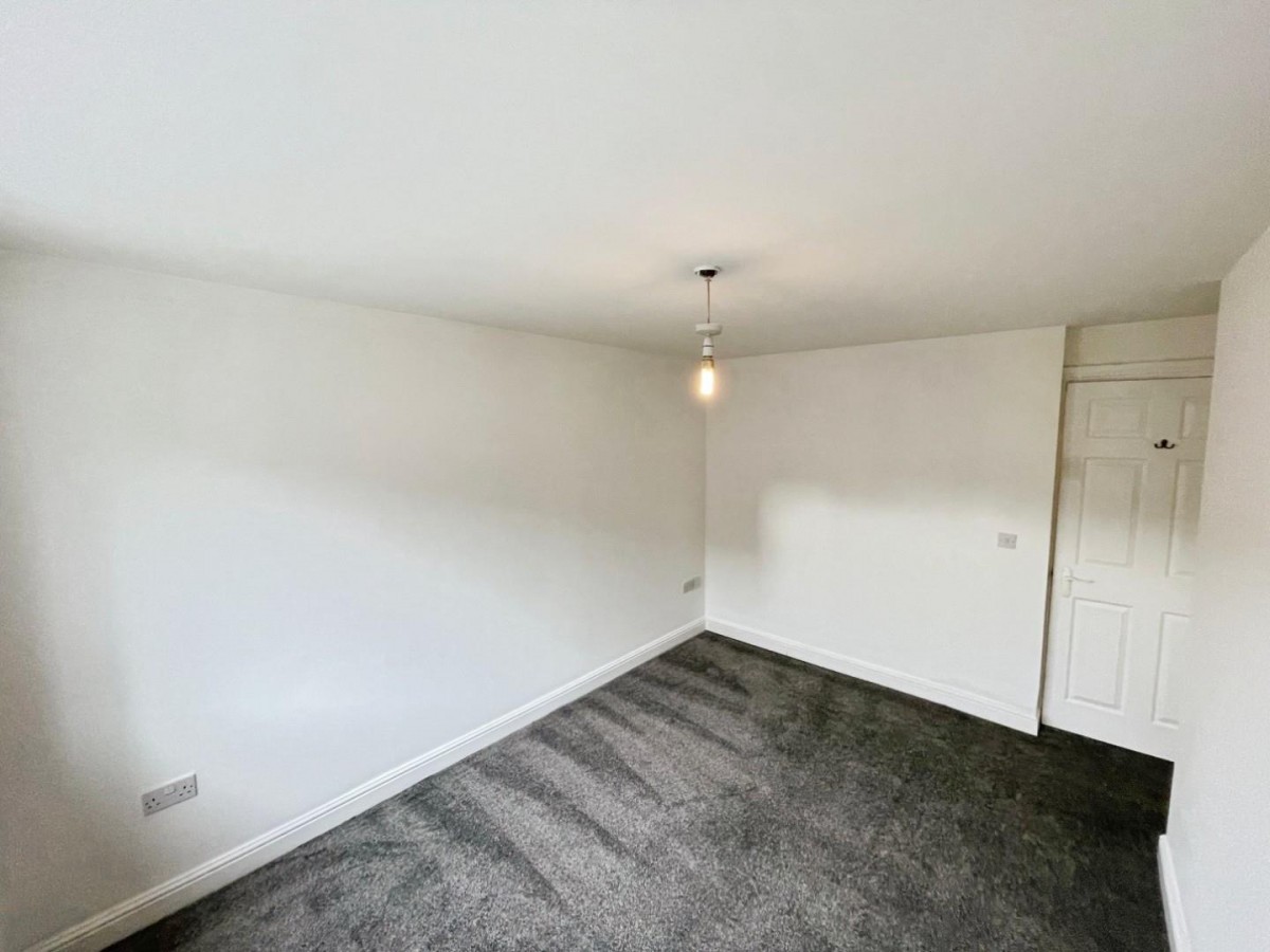 Oliver Lane, Great Sutton, Ellesmere Port, CH66 3NT