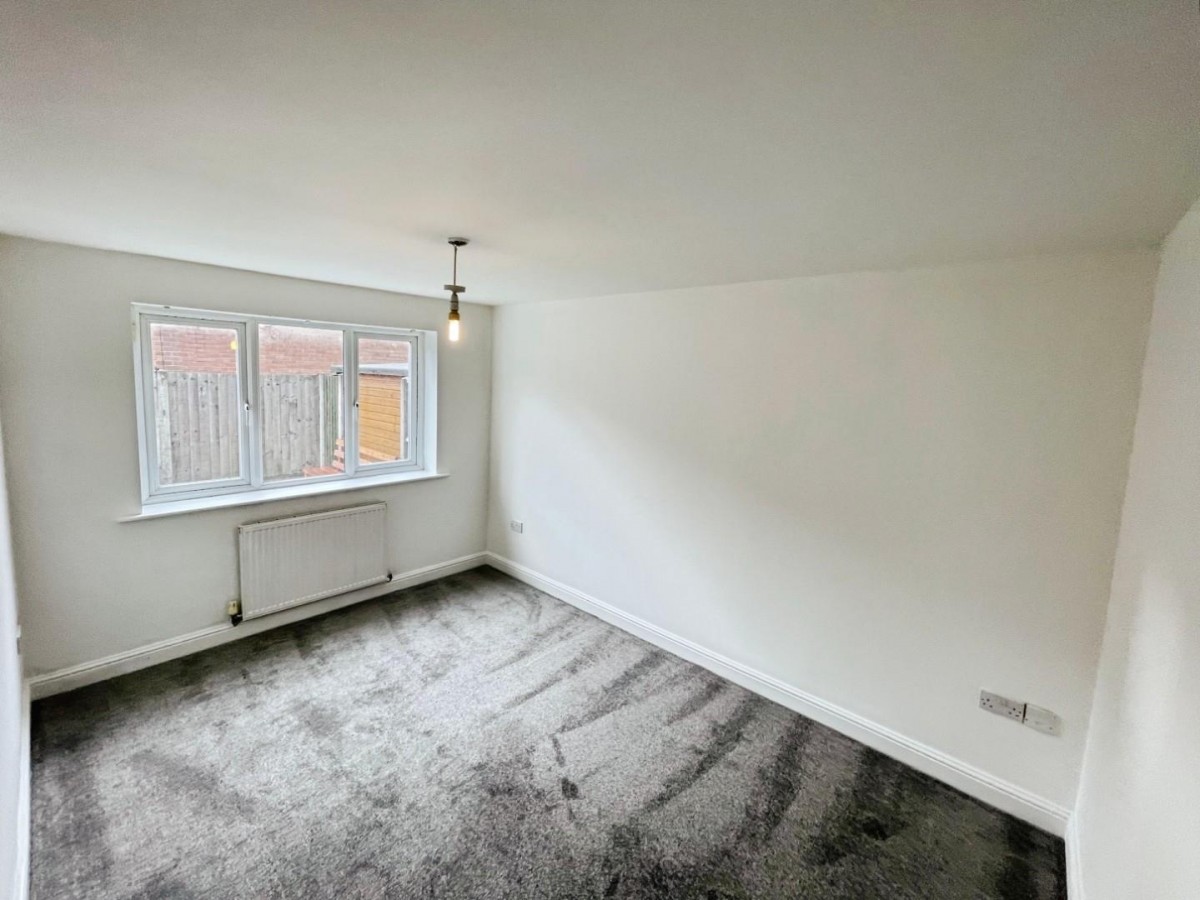 Oliver Lane, Great Sutton, Ellesmere Port, CH66 3NT