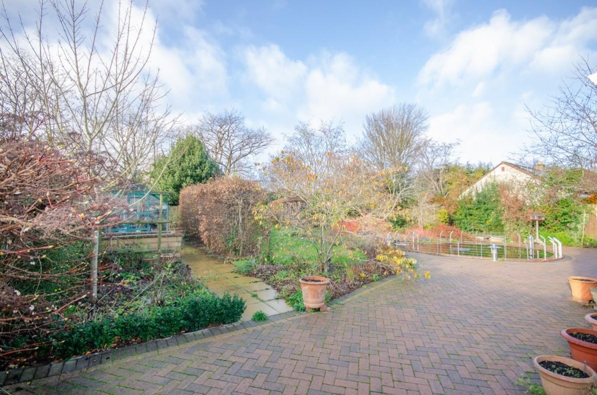 Park Crescent, Frenchay, Bristol, BS16 1PD