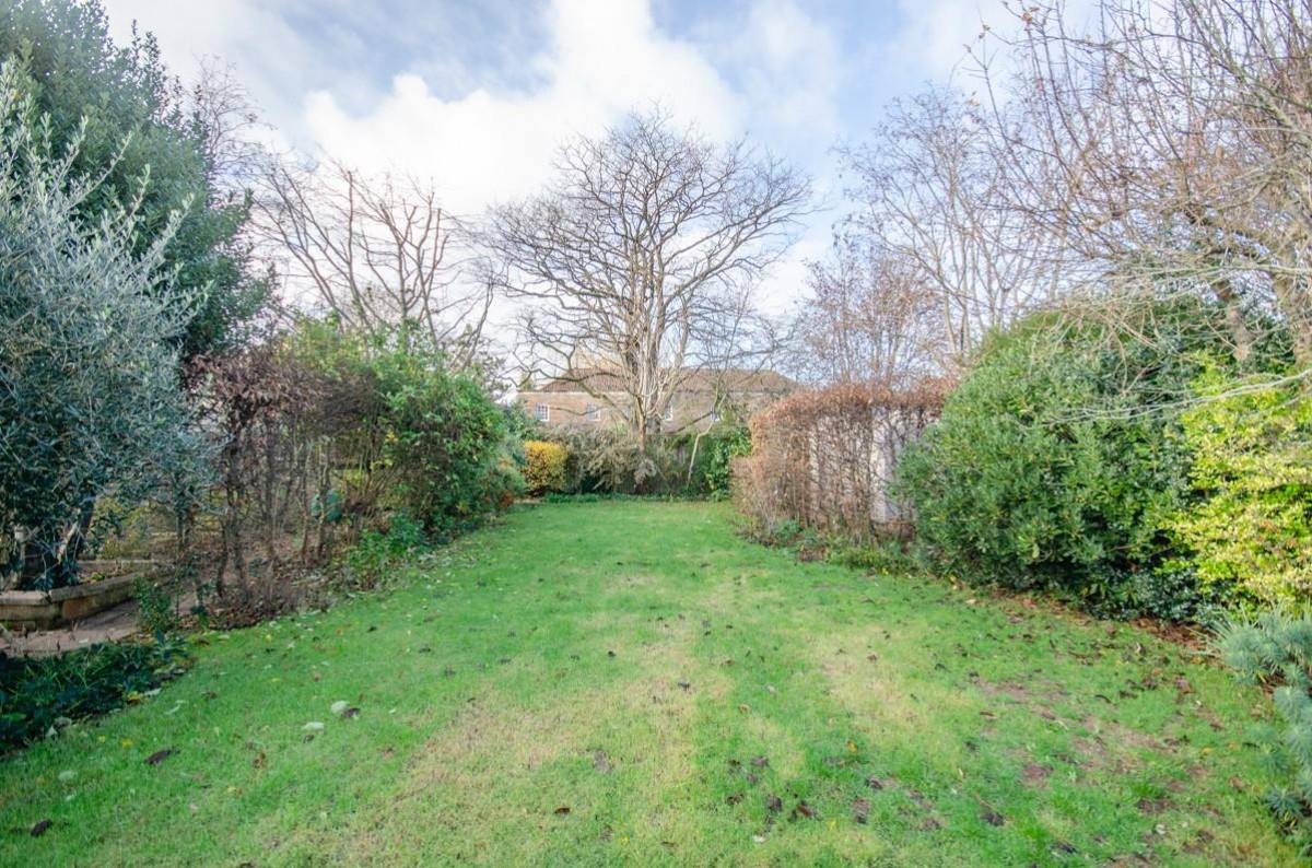 Park Crescent, Frenchay, Bristol, BS16 1PD