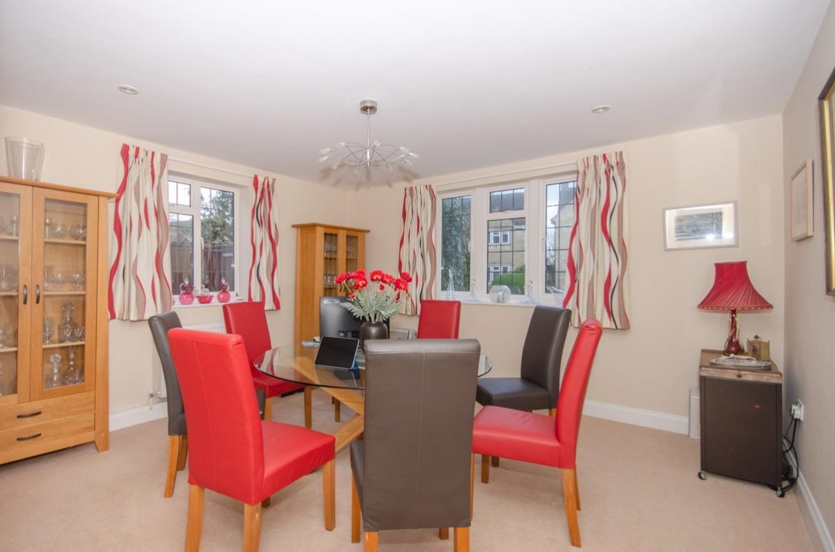 Park Crescent, Frenchay, Bristol, BS16 1PD