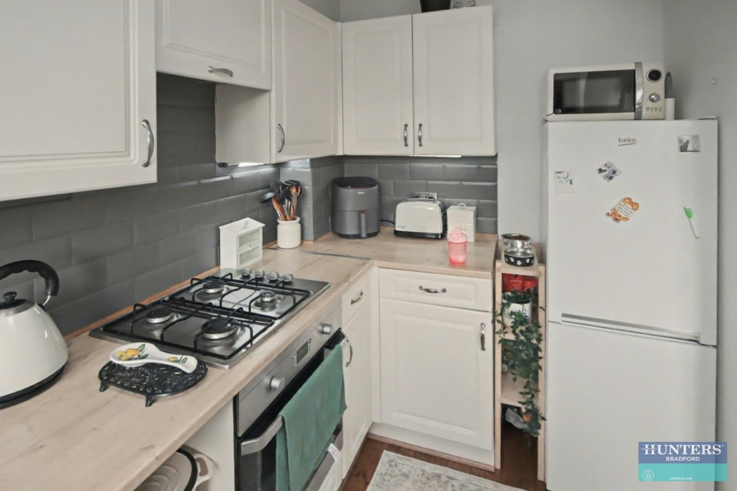 Winchester Gardens Bradford, BD4 8UJ