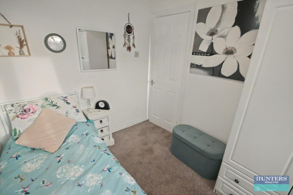 Winchester Gardens Bradford, BD4 8UJ