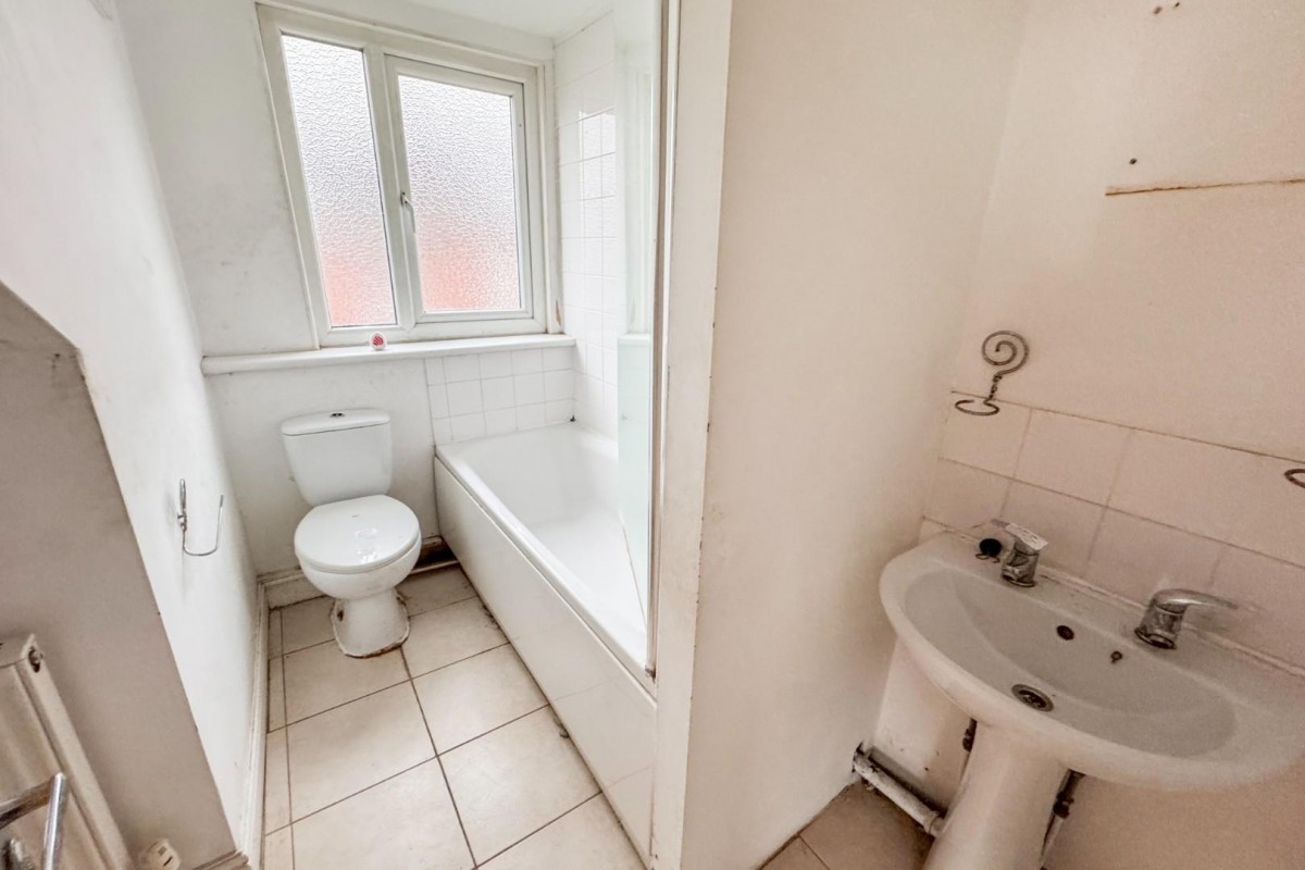 Pennington Grove, Leeds, West Yorkshire