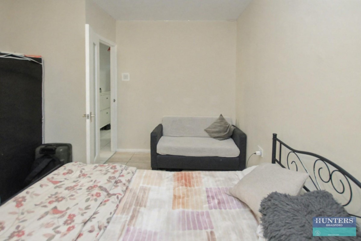 Ruth House, Otley Road Bradford, BD3 0DB