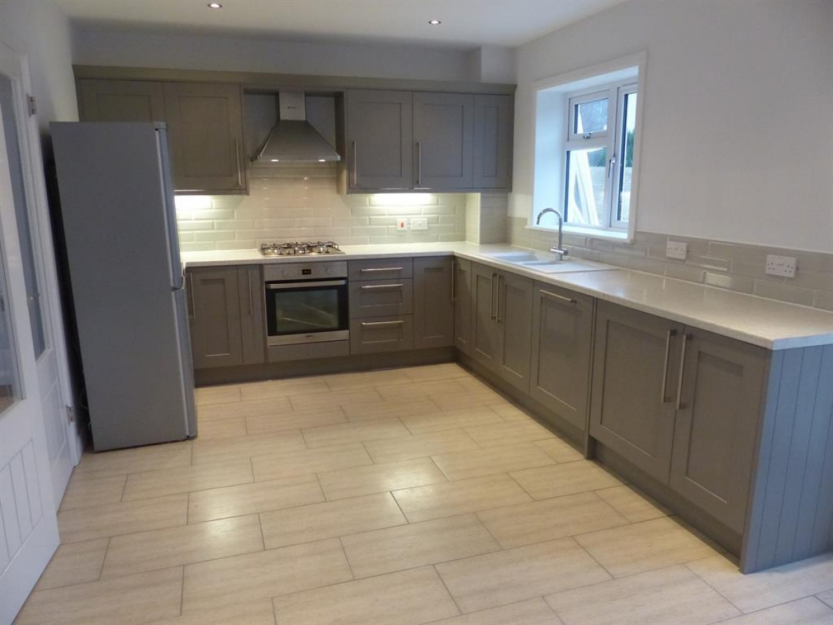 Lincombe Road. Downend, Bristol, BS16 5UB