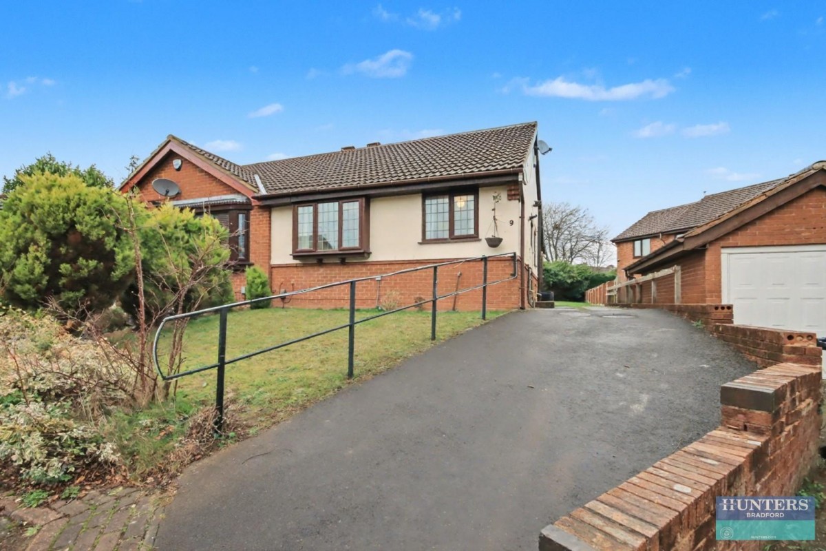 Penny Hill Drive Clayton, Bradford, BD14 6NH