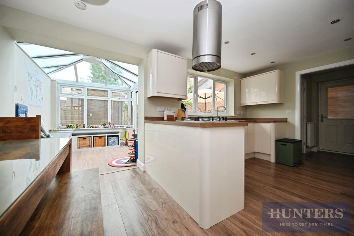 Edison Way, Guiseley, Leeds