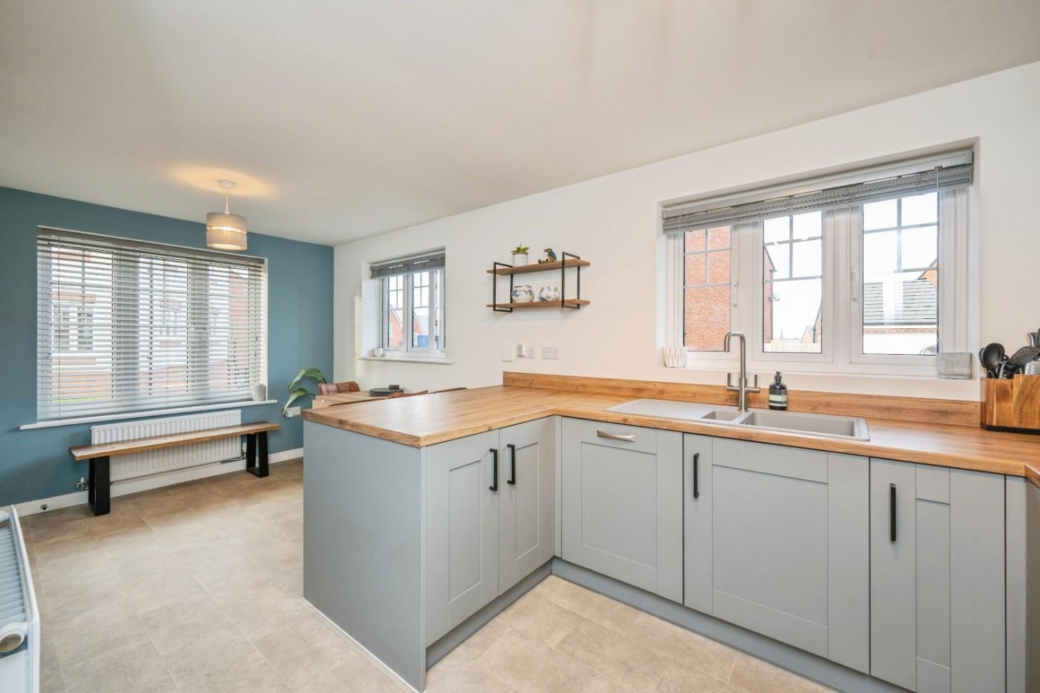 Child Close, Lichfield