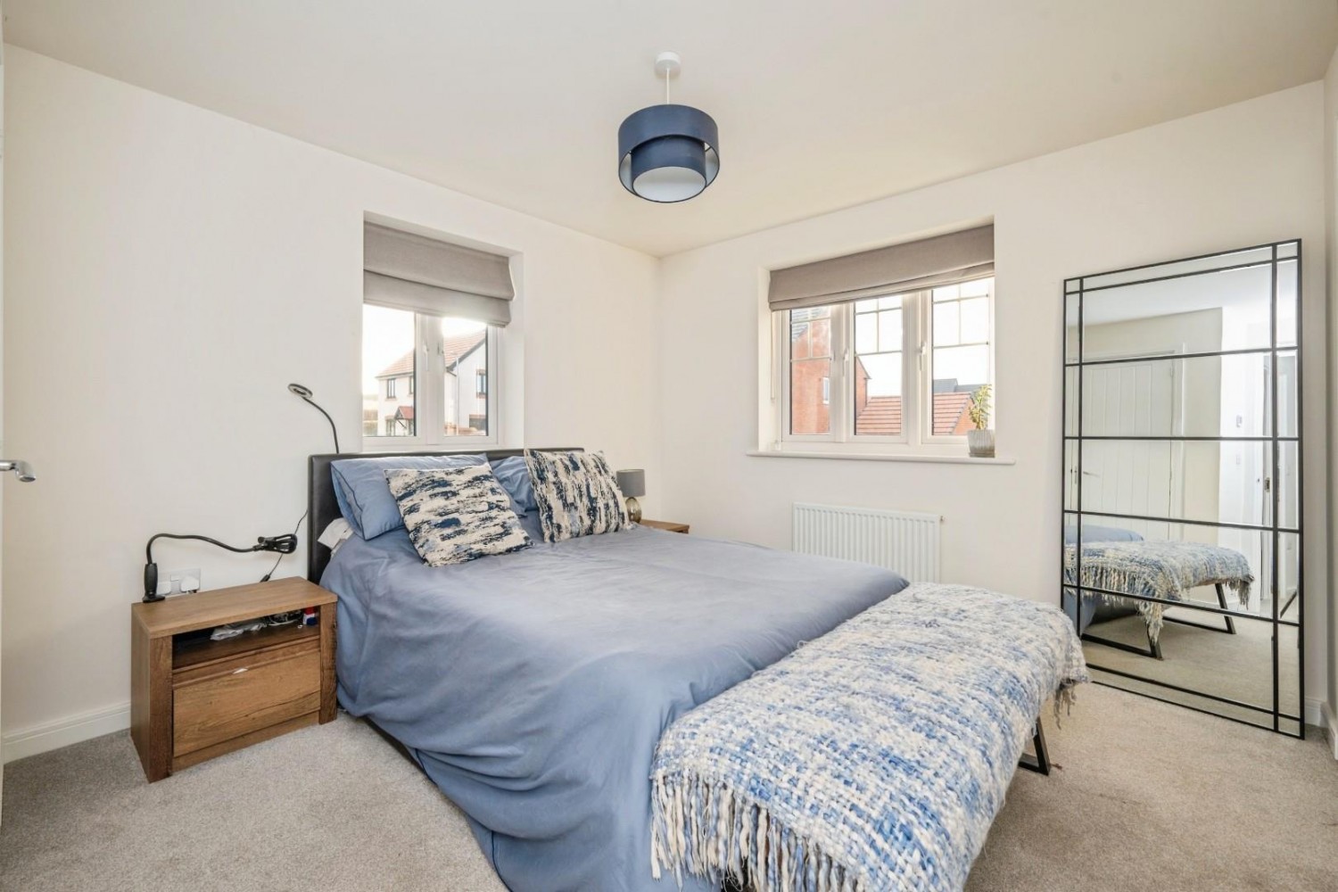 Child Close, Lichfield