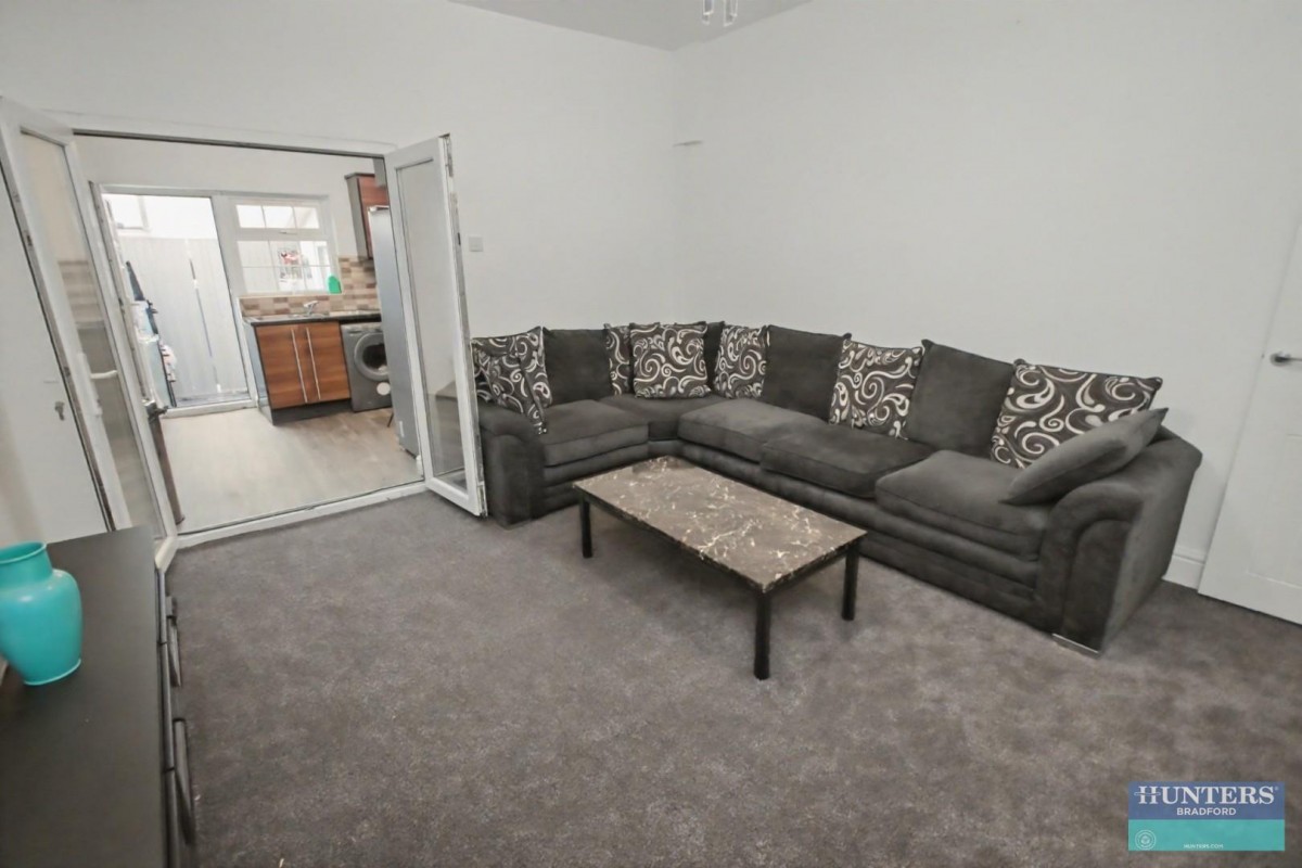 Grosvenor Road, Manningham, Bradford, BD8 7SB