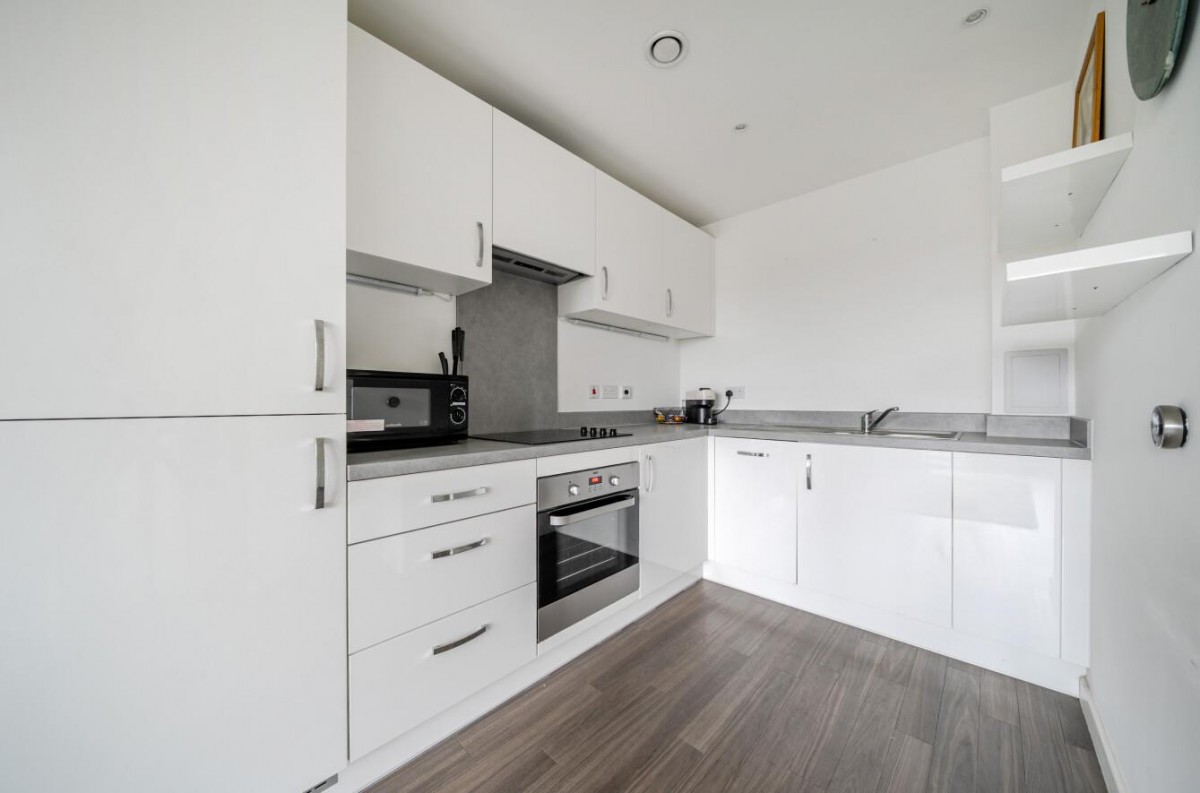 Grosvenor Court, Adenmore Road, Catford, SE6 4FD