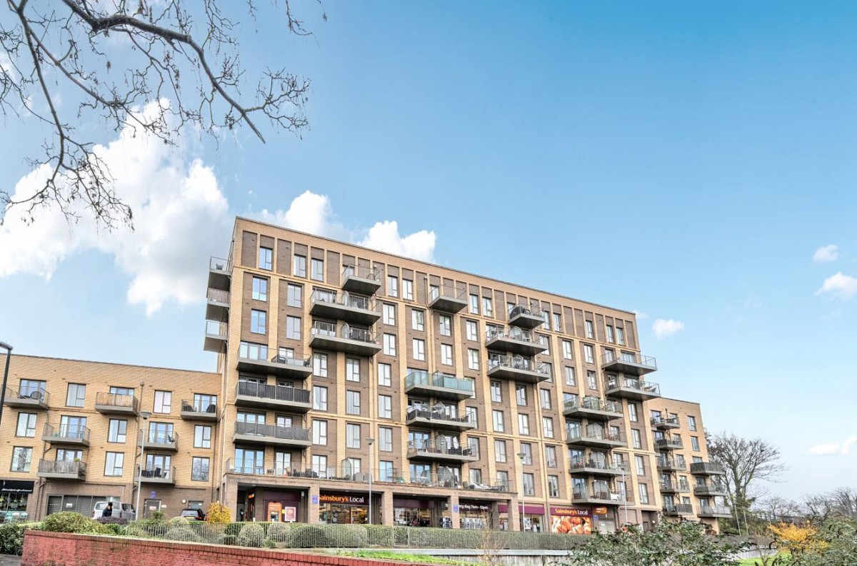 Grosvenor Court, Adenmore Road, Catford, SE6 4FD