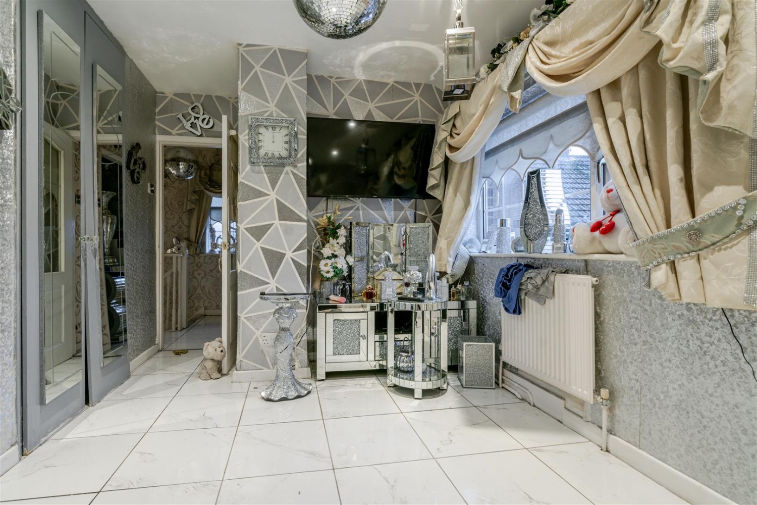 Balmoral Drive, Leigh