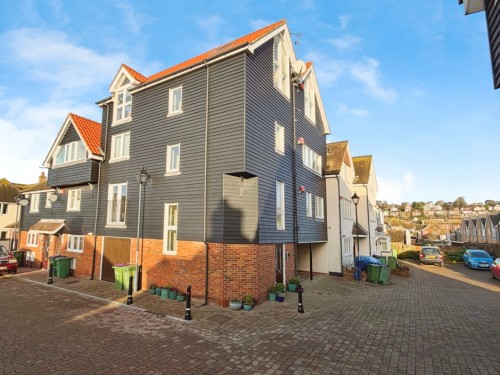 Newmans Close, Hythe