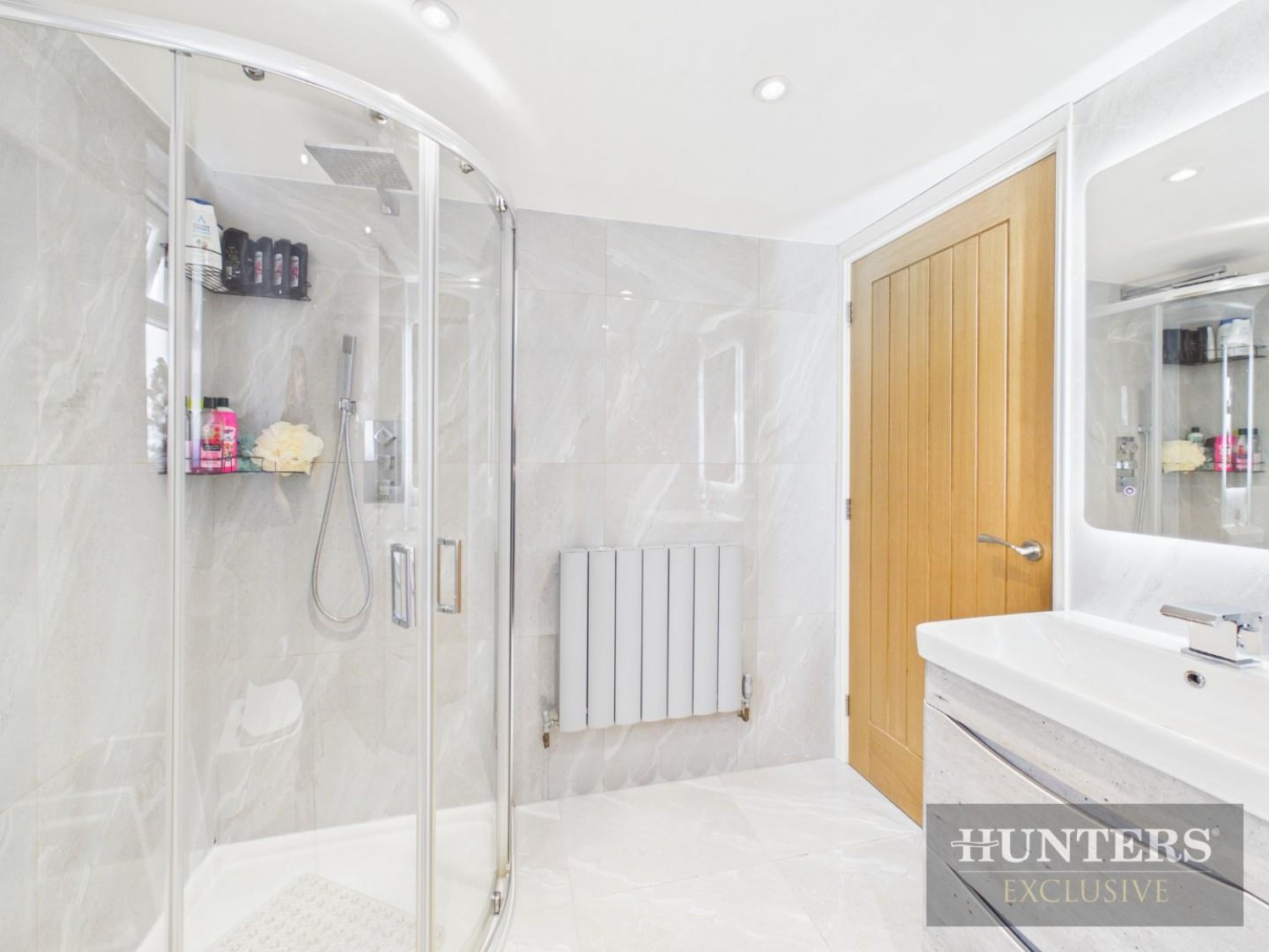 6 bedroom House for sale in Airy Hill, Filey
