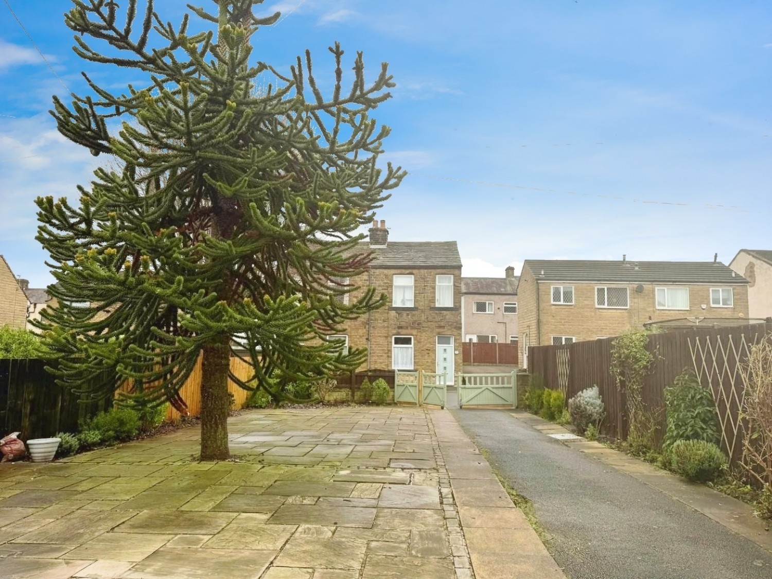 Healey Street, Batley