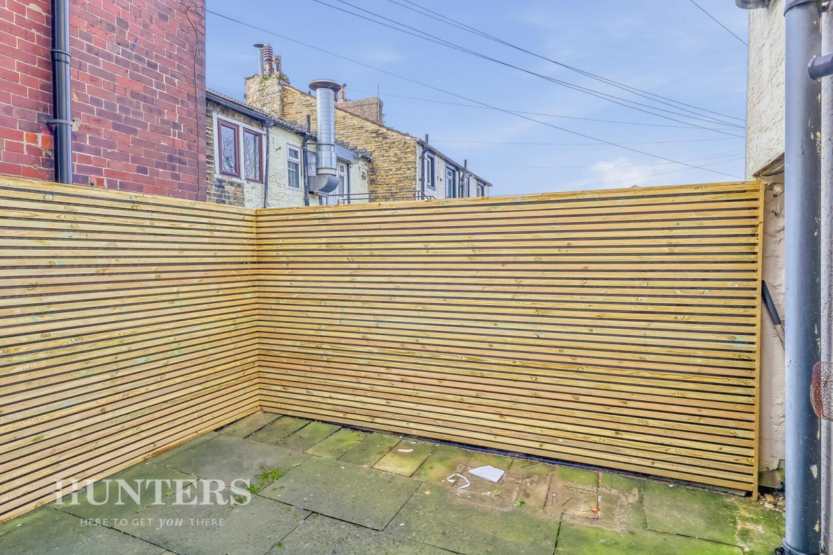 West Street, Milnrow, OL16 3BL