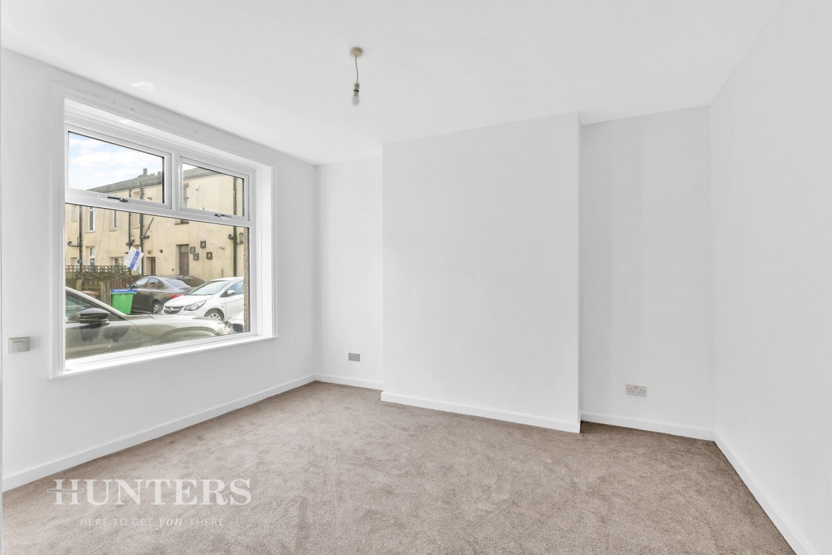 West Street, Milnrow, OL16 3BL