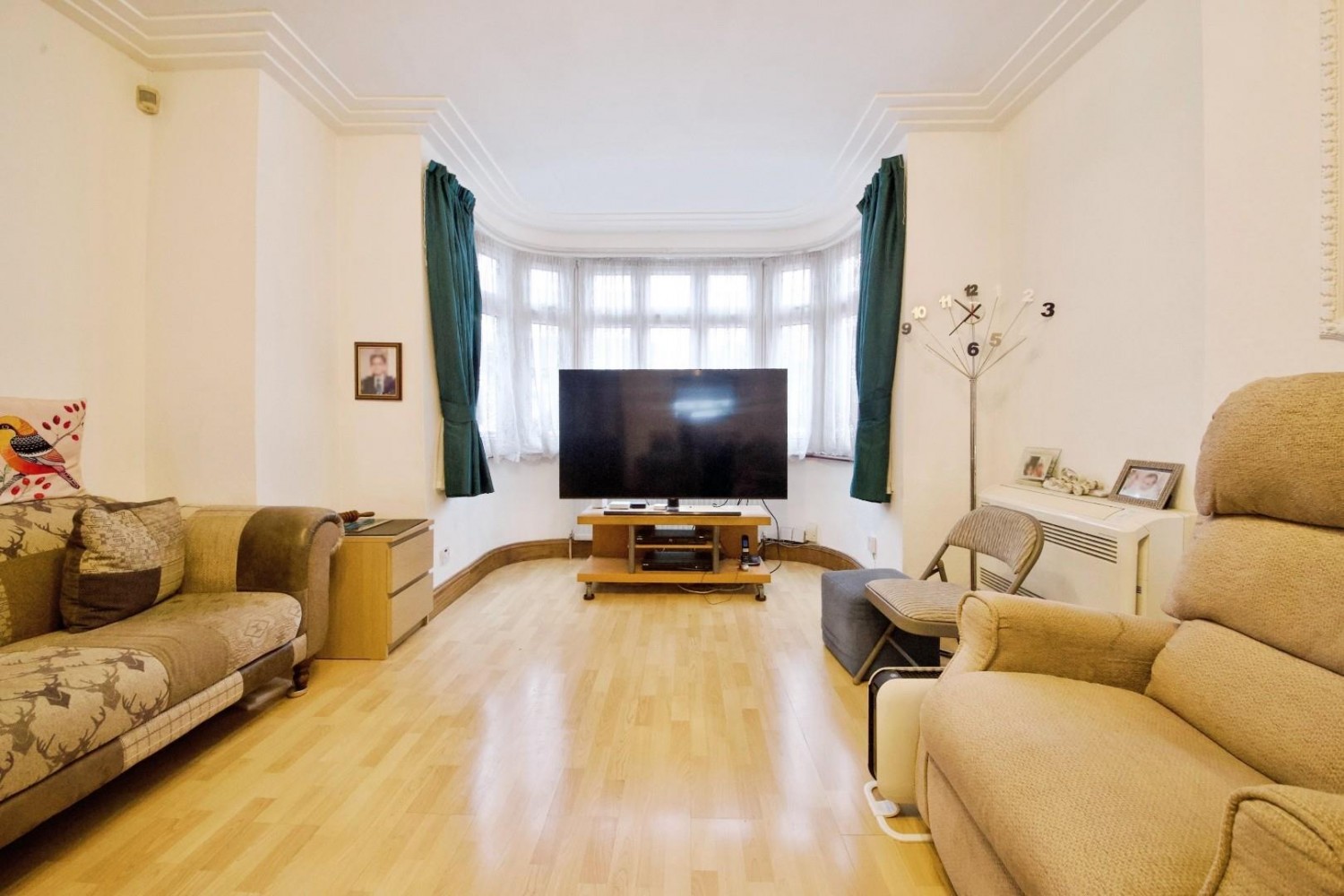 Woodhill Crescent, Harrow