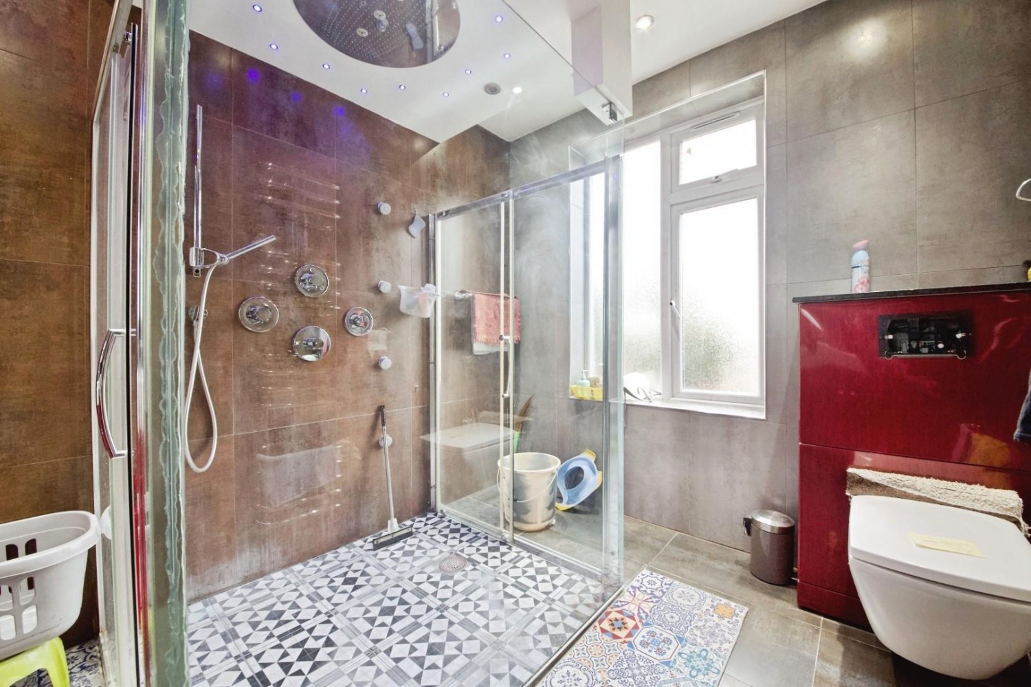 Woodhill Crescent, Harrow