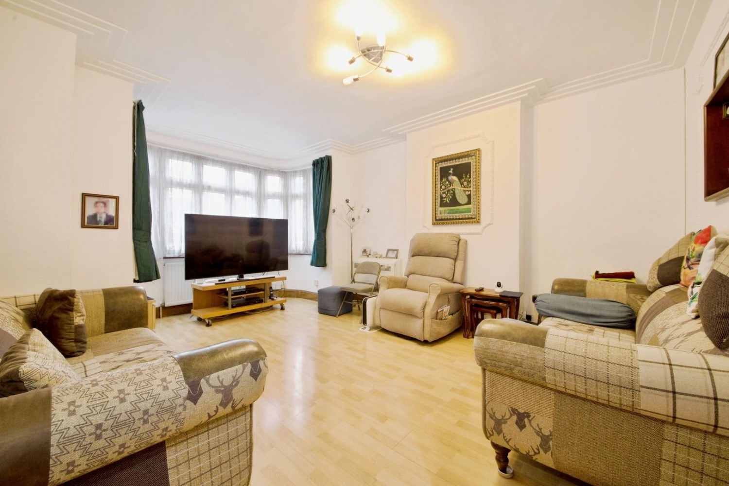 Woodhill Crescent, Harrow