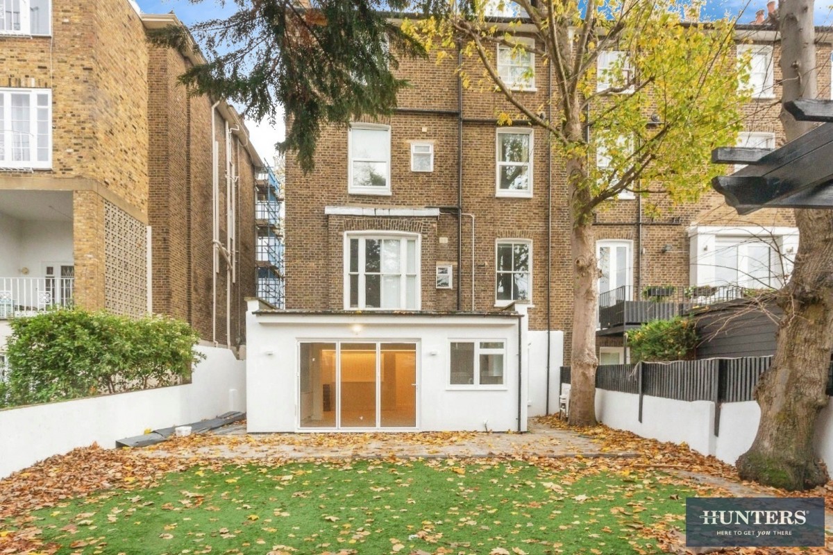 Marlborough Hill, London