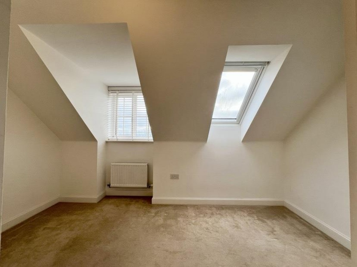 Woodpecker Way, Hythe