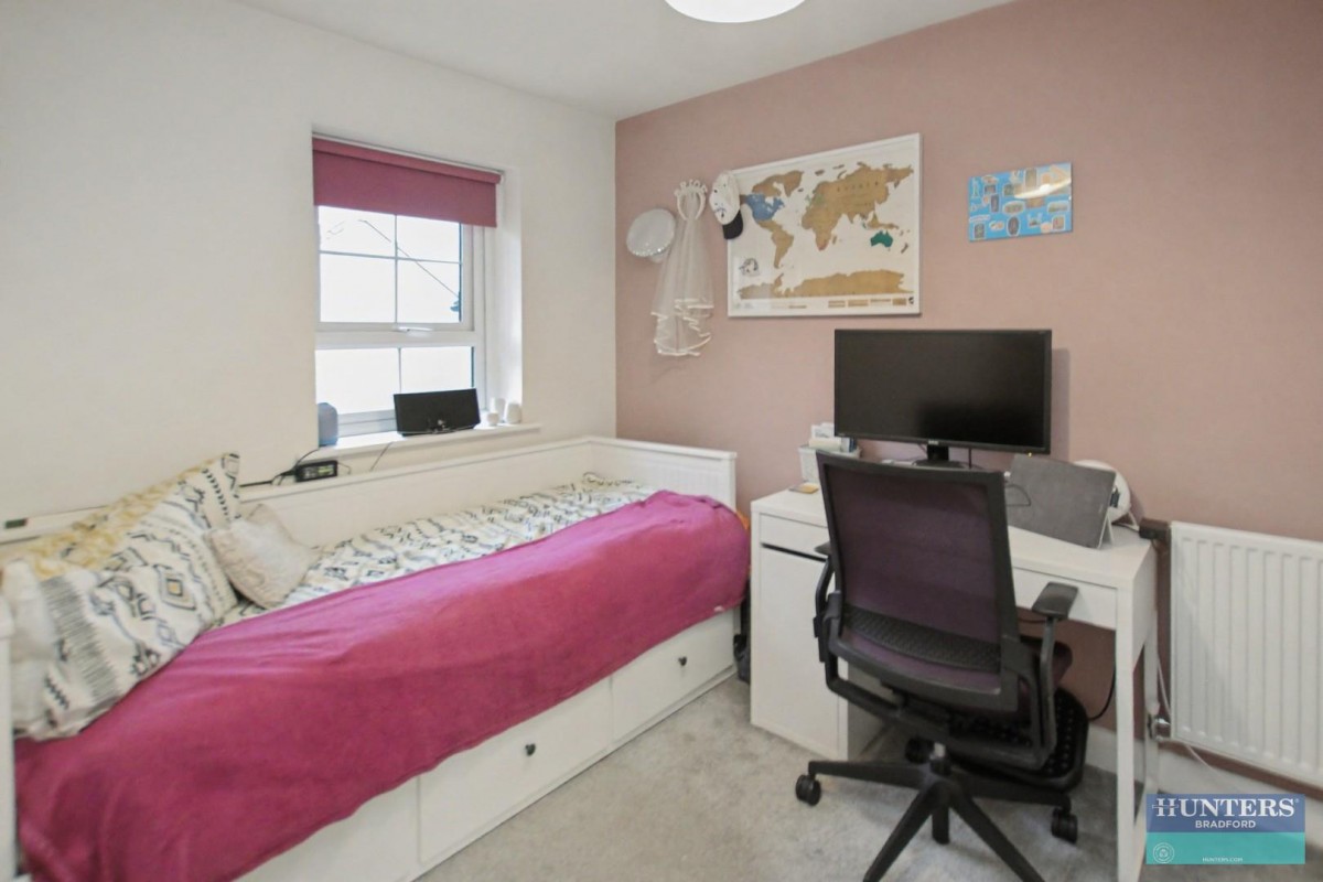 Fetlock drive Bradford, West Yorkshire, BD2 3FH