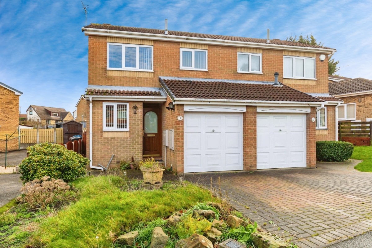 Oakfern Grove, High Green, Sheffield