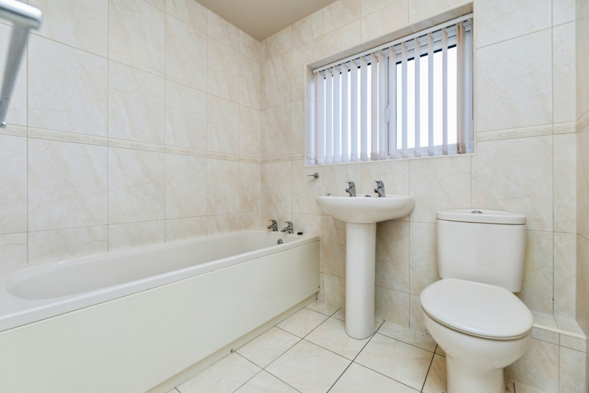 Oakfern Grove, High Green, Sheffield