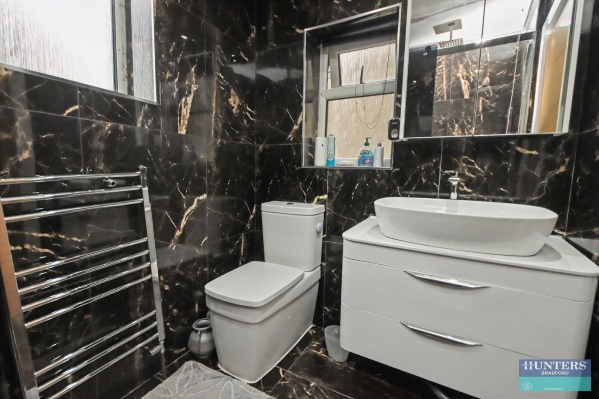 Leeds Old Road Bradford, West Yorkshire, BD3 8JS