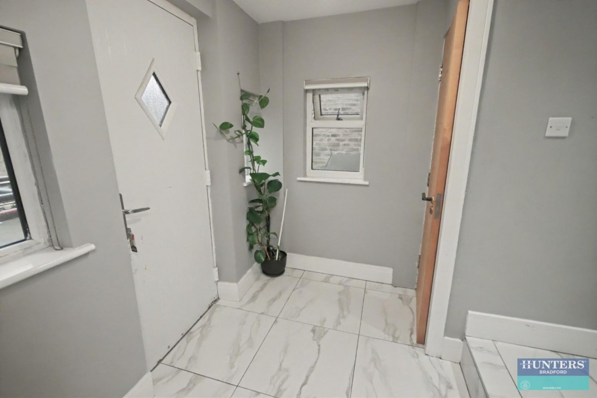 Leeds Old Road Bradford, West Yorkshire, BD3 8JS