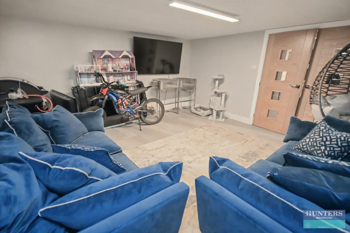 Leeds Old Road Bradford, West Yorkshire, BD3 8JS