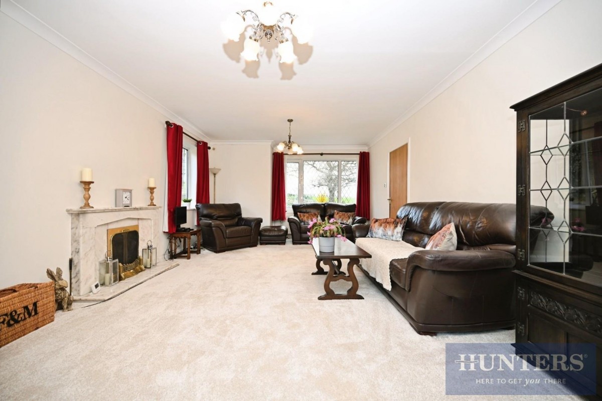 Thorpe Lane, Guiseley, Leeds