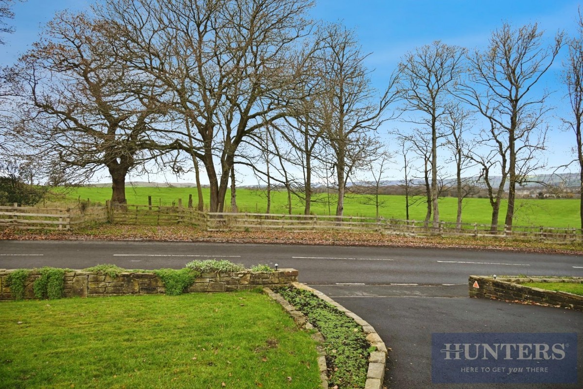 Thorpe Lane, Guiseley, Leeds