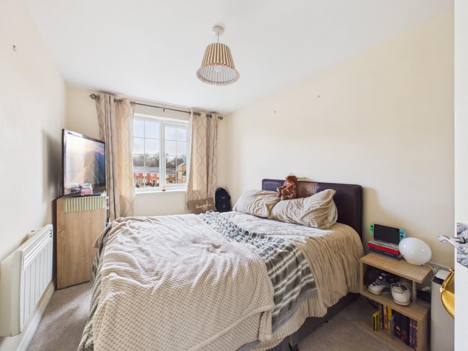 Redbrook Way, Bradford