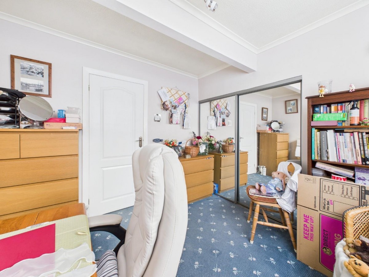 Longwood Avenue, Bingley, BD16 2RX