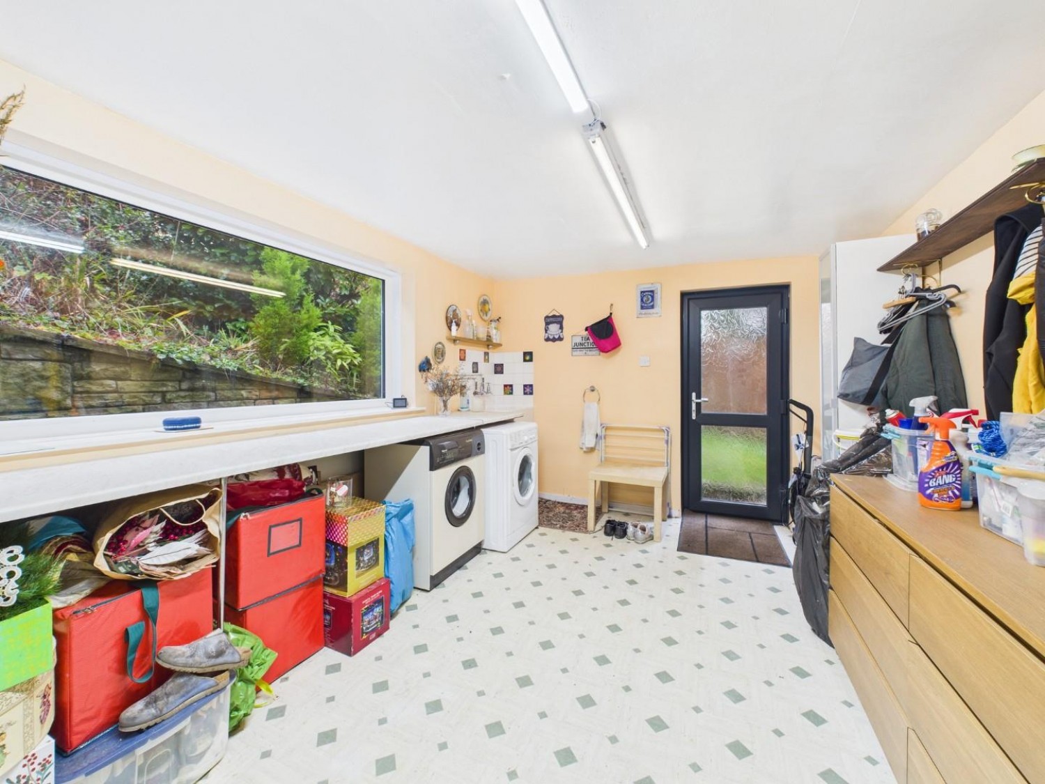 Longwood Avenue, Bingley, BD16 2RX