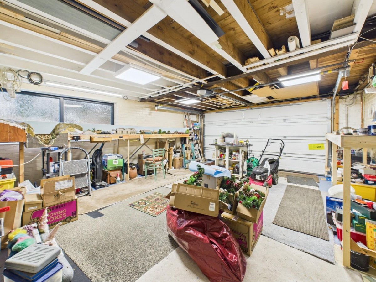 Longwood Avenue, Bingley, BD16 2RX