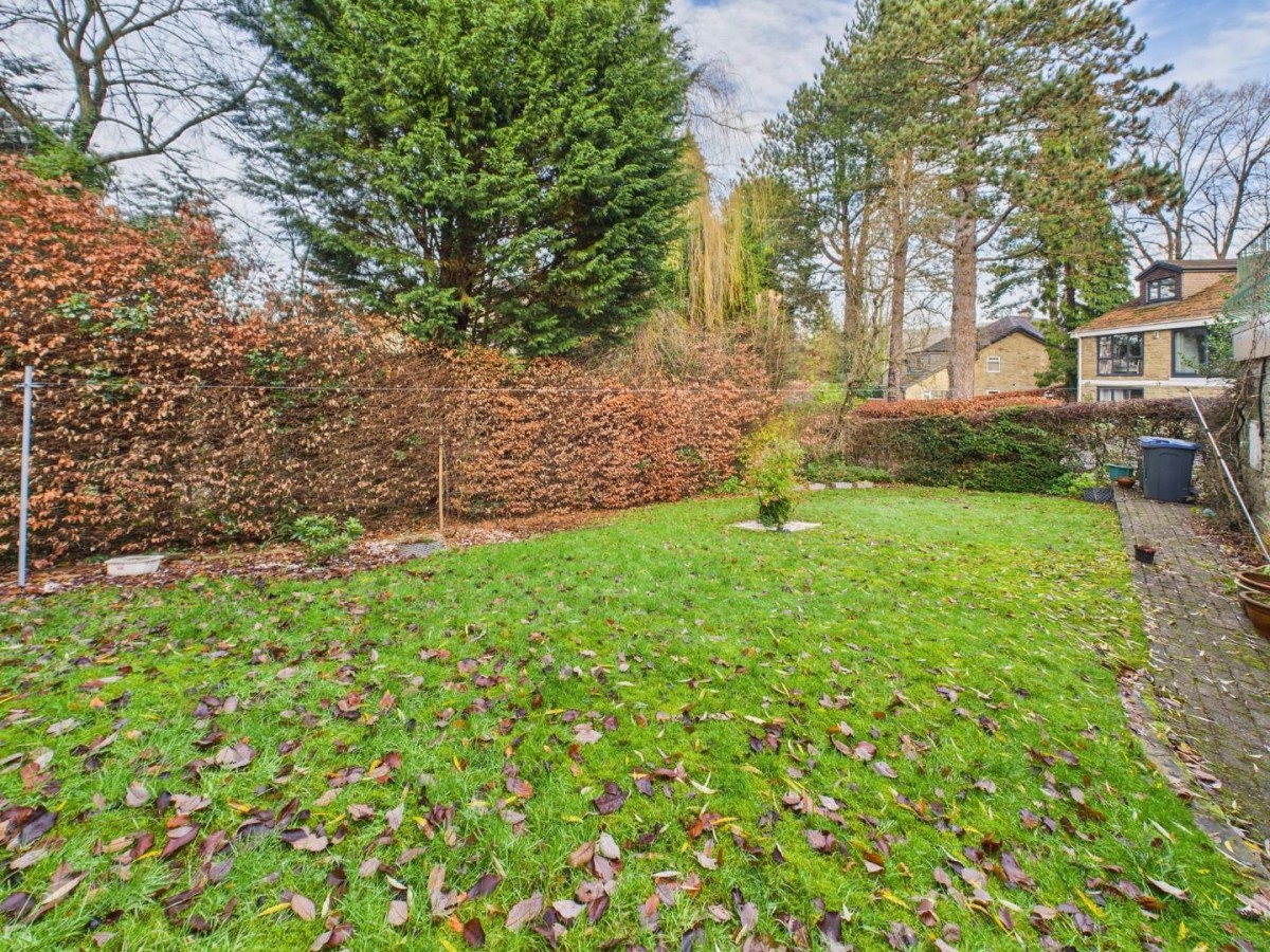 Longwood Avenue, Bingley, BD16 2RX