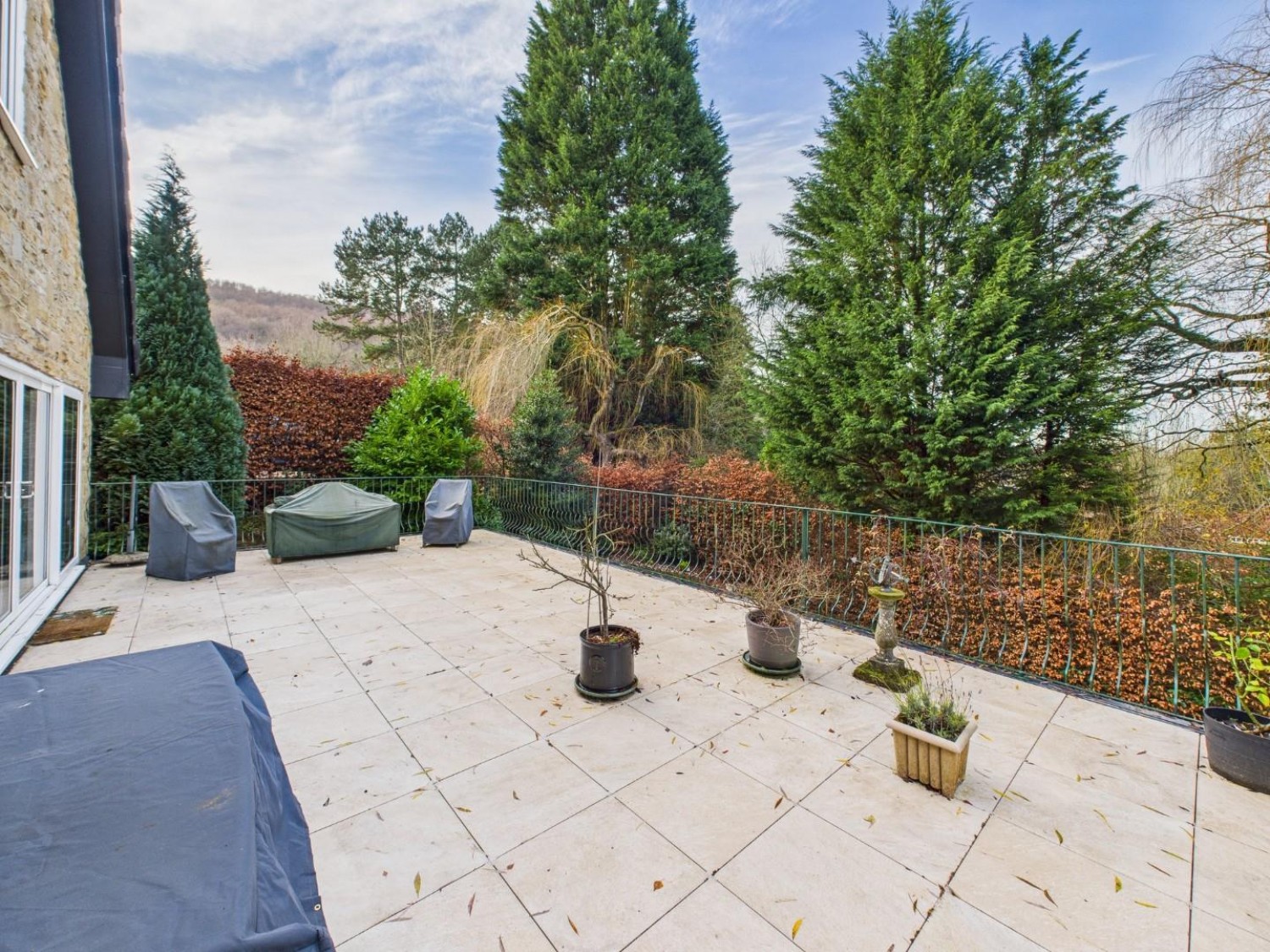 Longwood Avenue, Bingley, BD16 2RX