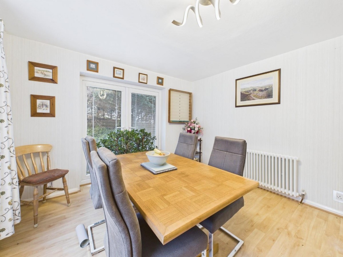 Longwood Avenue, Bingley, BD16 2RX