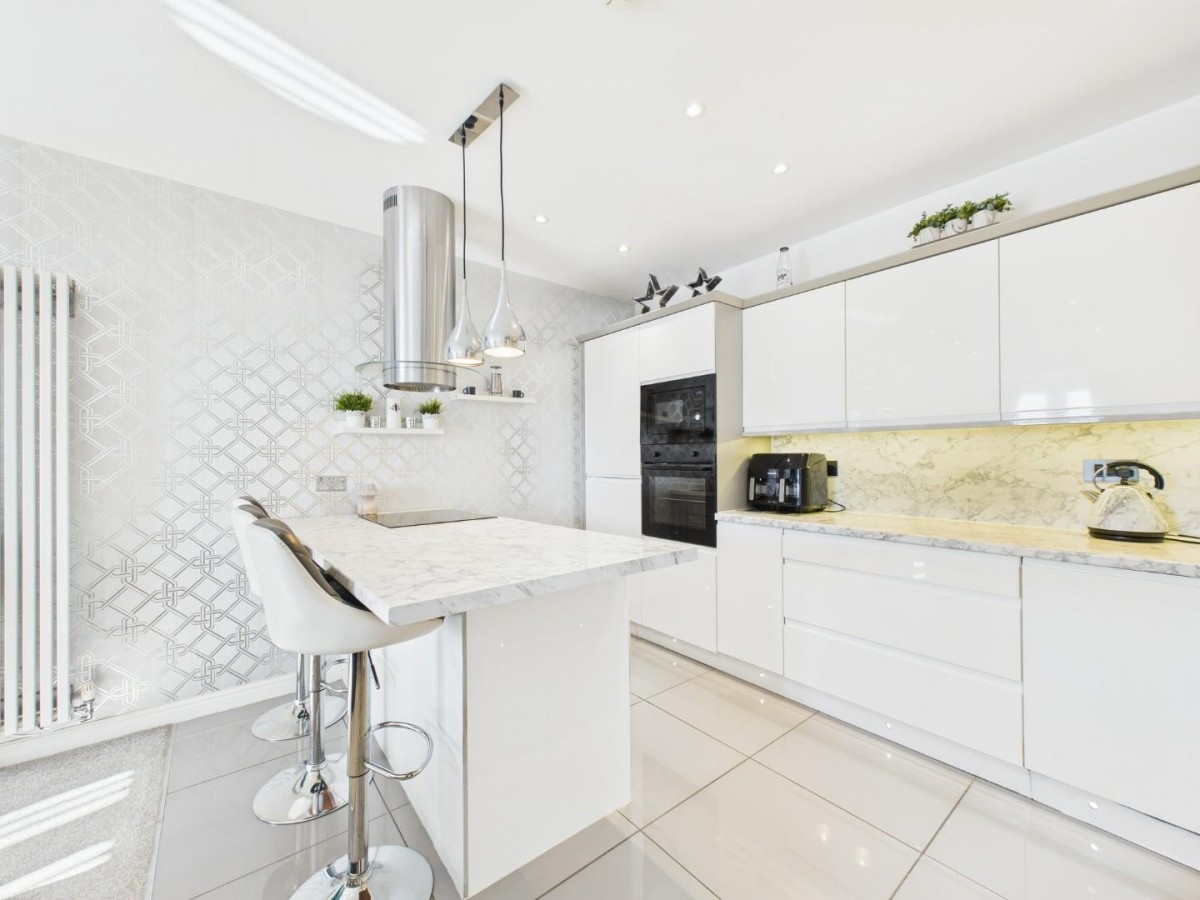 Sycamore Avenue, Bingley