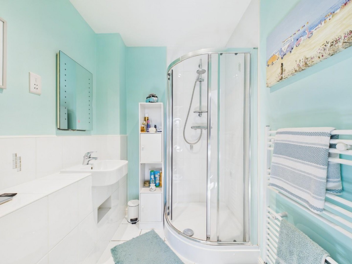 Sycamore Avenue, Bingley