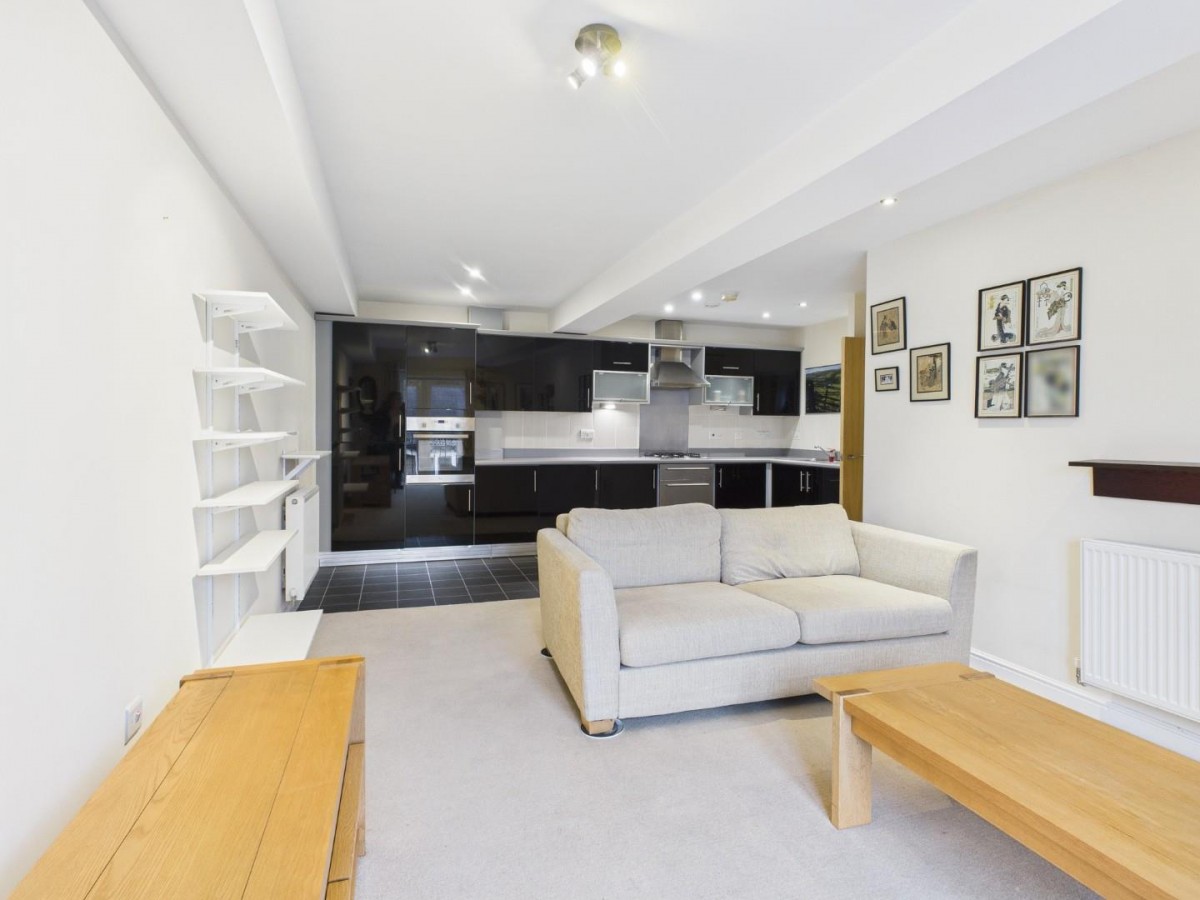 Sycamore Avenue, Bingley