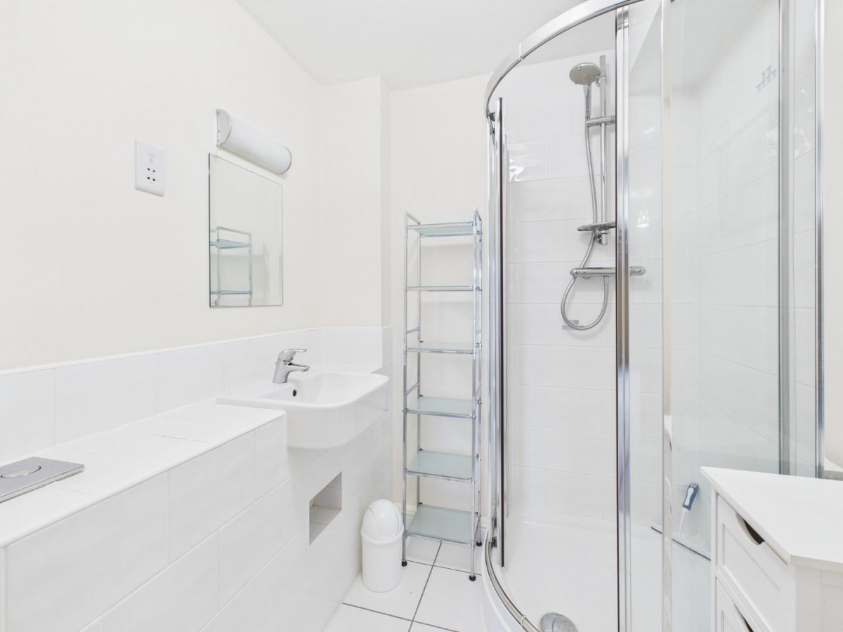 Sycamore Avenue, Bingley